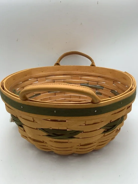 Vintage Longaberger 1999 Christmas Collection Popcorn Basket, Liner and Charm - Picture 6 of 11